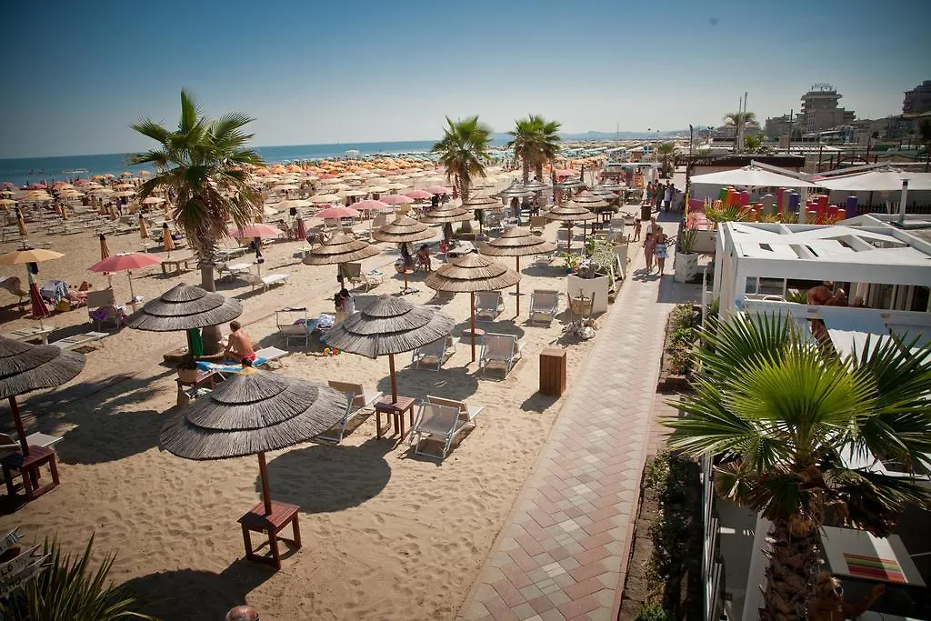 ***  Hotel Aurea Rimini İtalya